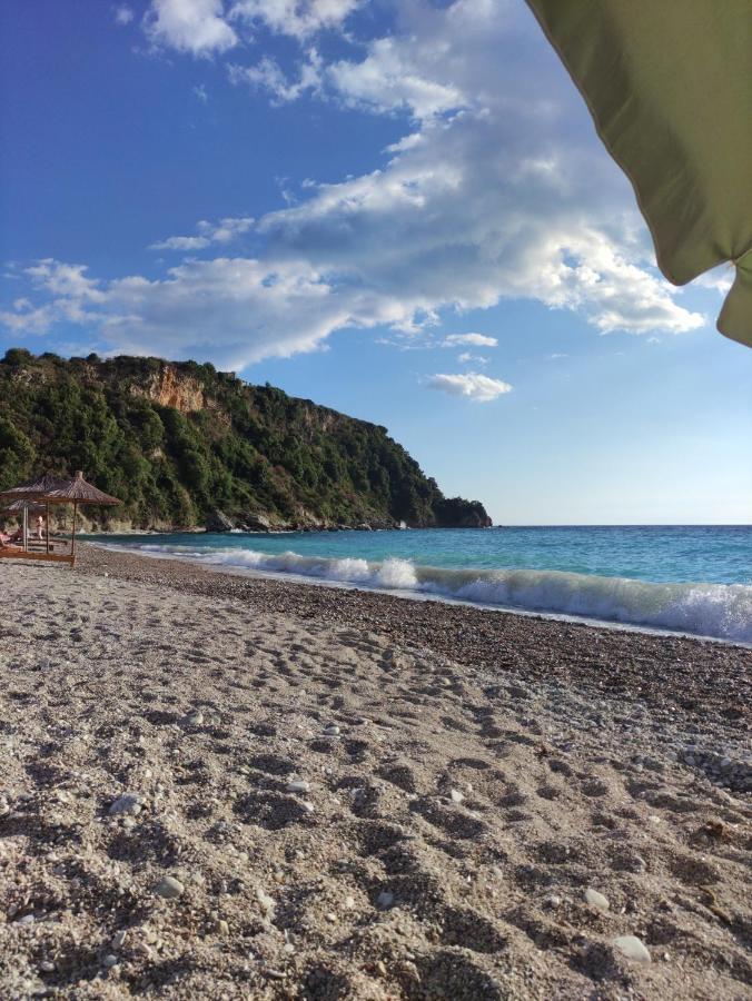 Potami Apartment - 50 Mt From The Beach Χειμάρρα Εξωτερικό φωτογραφία